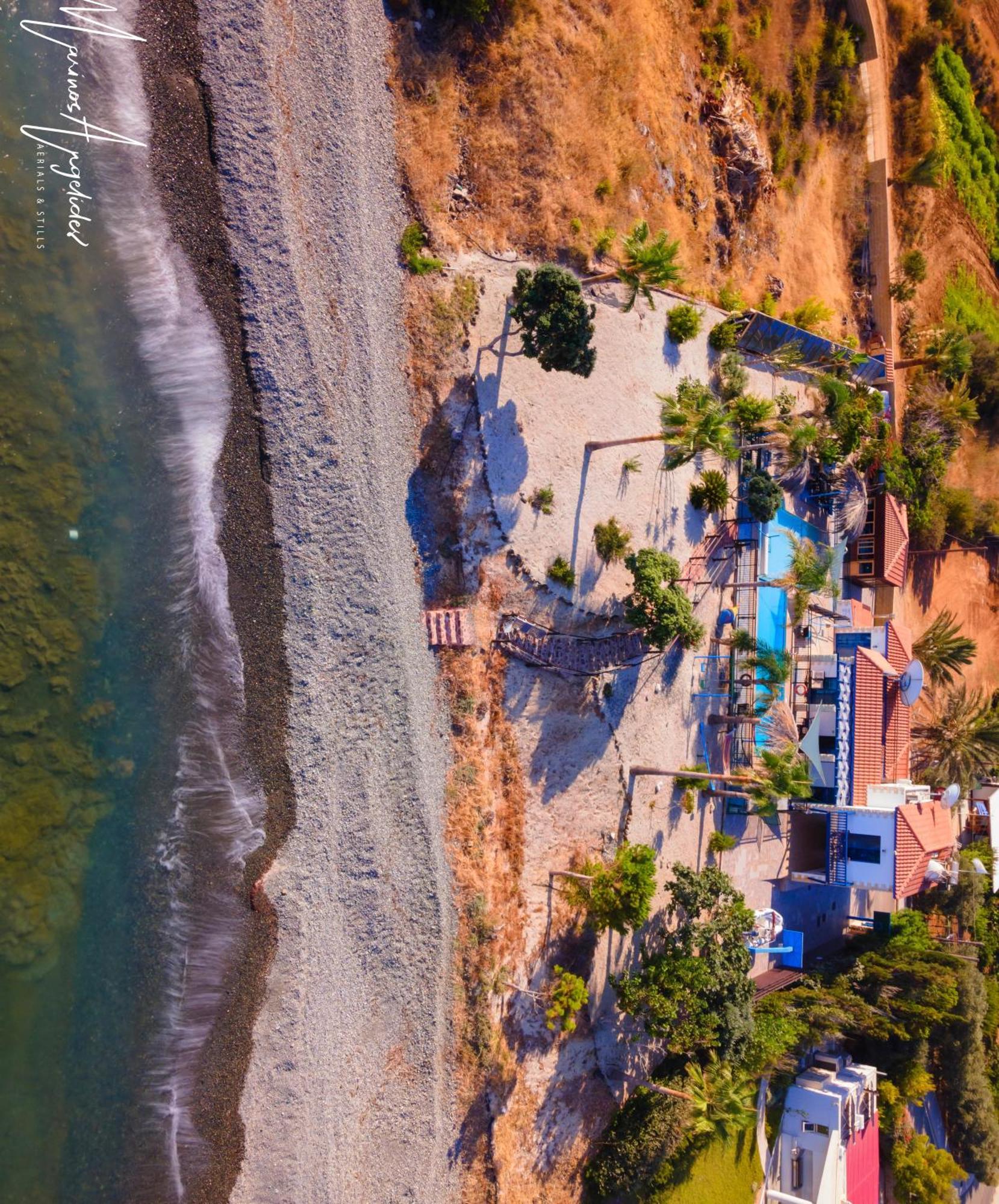 Astrofegia Beachfront Villa Pomos Exterior foto